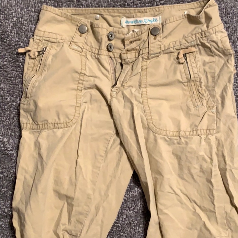 American Eagle soft cargo capris size 0
